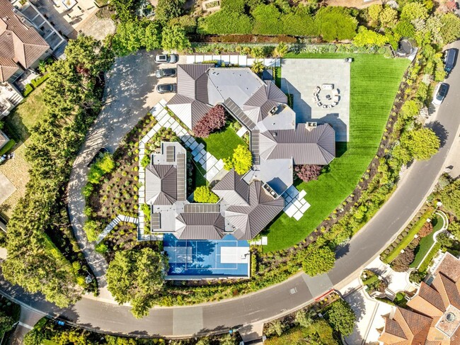 Building Photo - 138 Gilmartin Dr