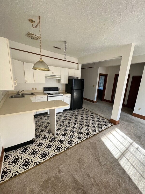 Building Photo - 101 N 2nd St