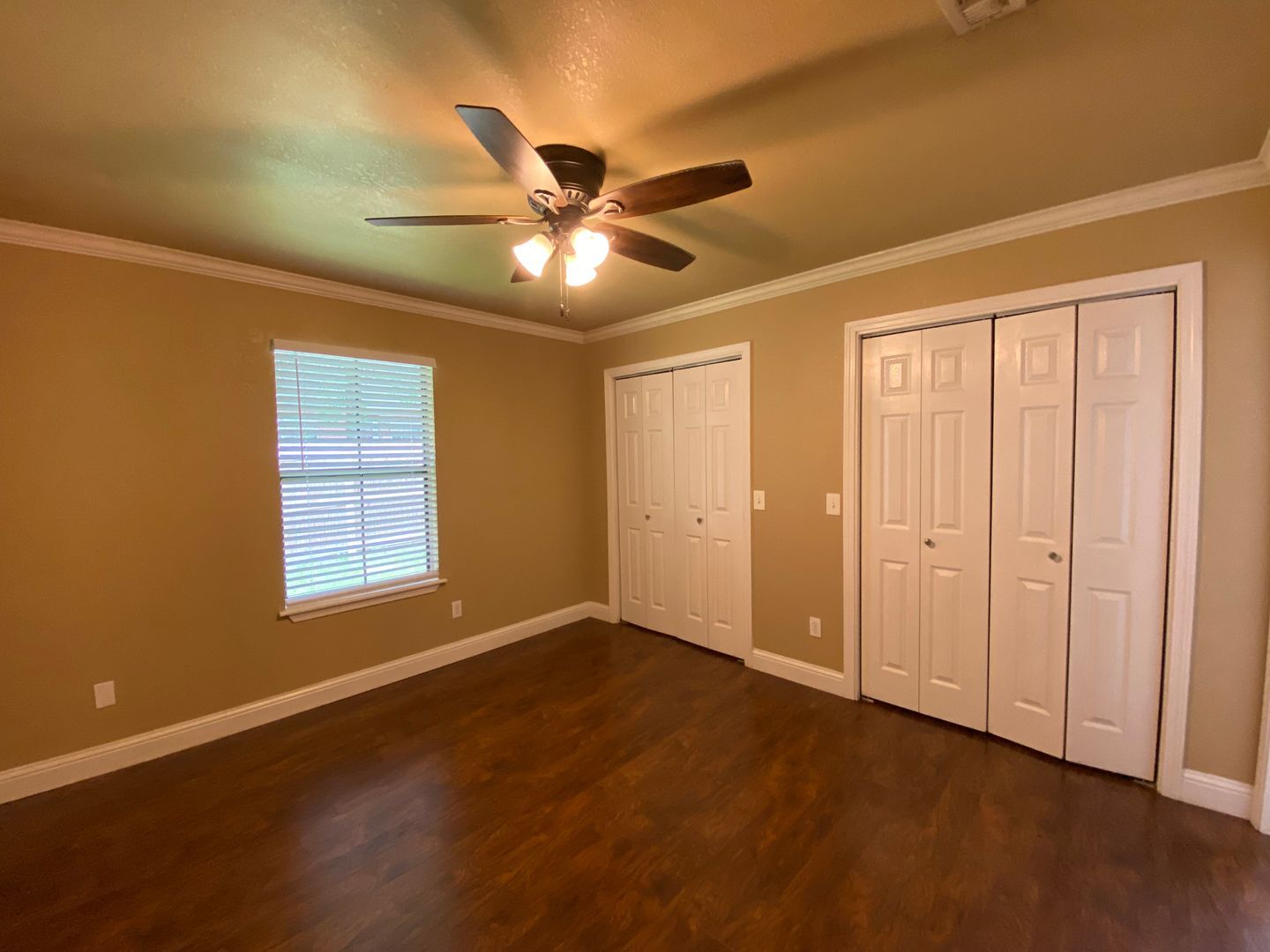 Building Photo - 1660 N Dawn Dr