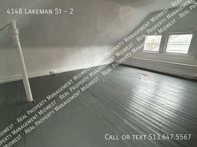 Building Photo - 4148 Lakeman St