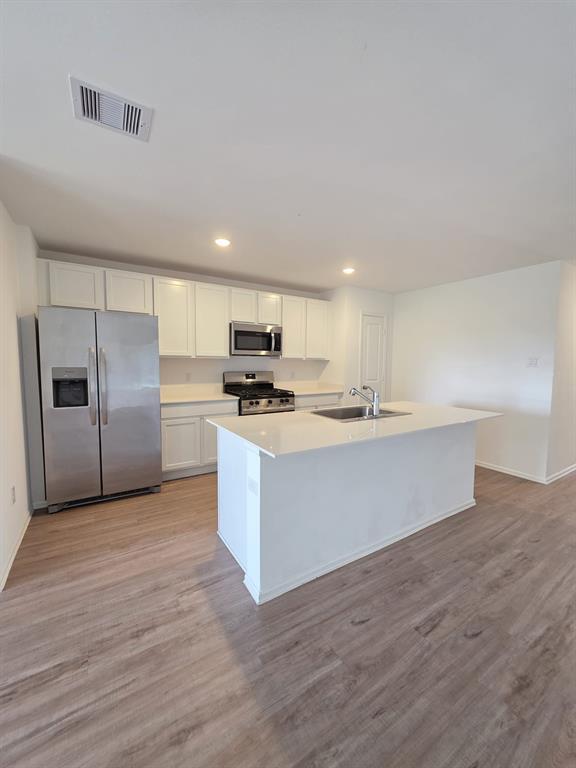 Building Photo - 9731 Atwood Lake Dr
