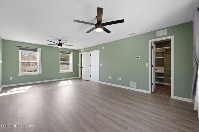 Building Photo - 2741 Hendricks Ave