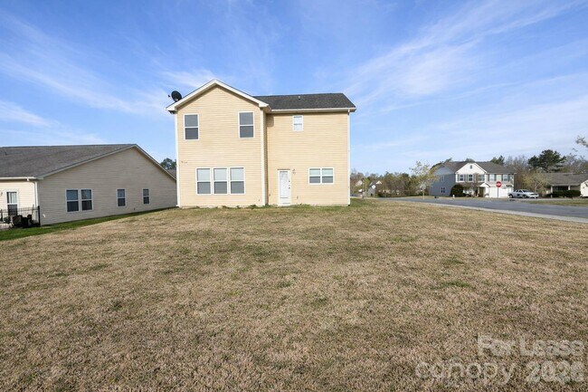 Building Photo - 12881 Clydesdale Dr