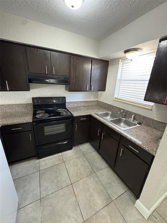 Building Photo - 1199 Bentley Rd