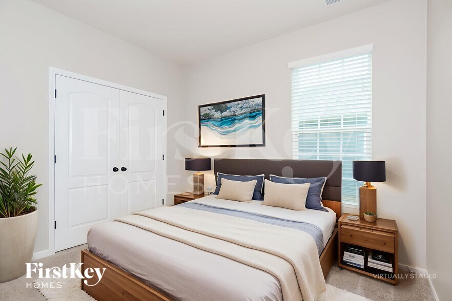 Building Photo - 618 Gardenbrook Trl