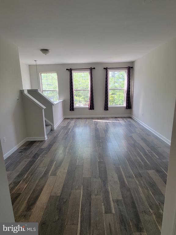 Building Photo - 42497 Magellan Square