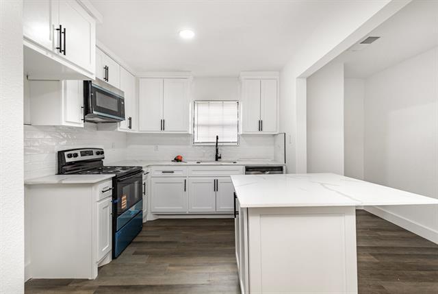 Building Photo - 1527 Columbia Ave