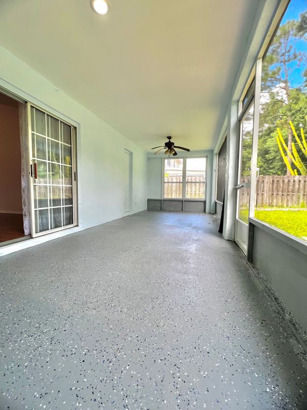Building Photo - 11395 Aston Hall Dr