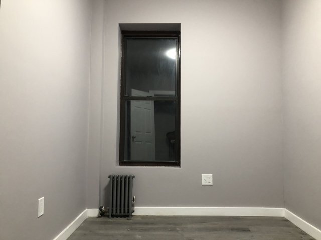 Building Photo - 506 52nd St