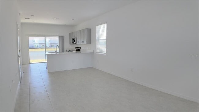 Building Photo - 3191 Skyline Lp