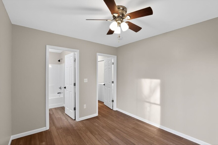 Building Photo - 143 Vernon Lewis Trl