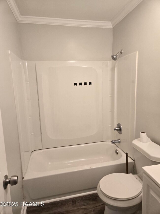 Building Photo - 1137 Madeline Ave