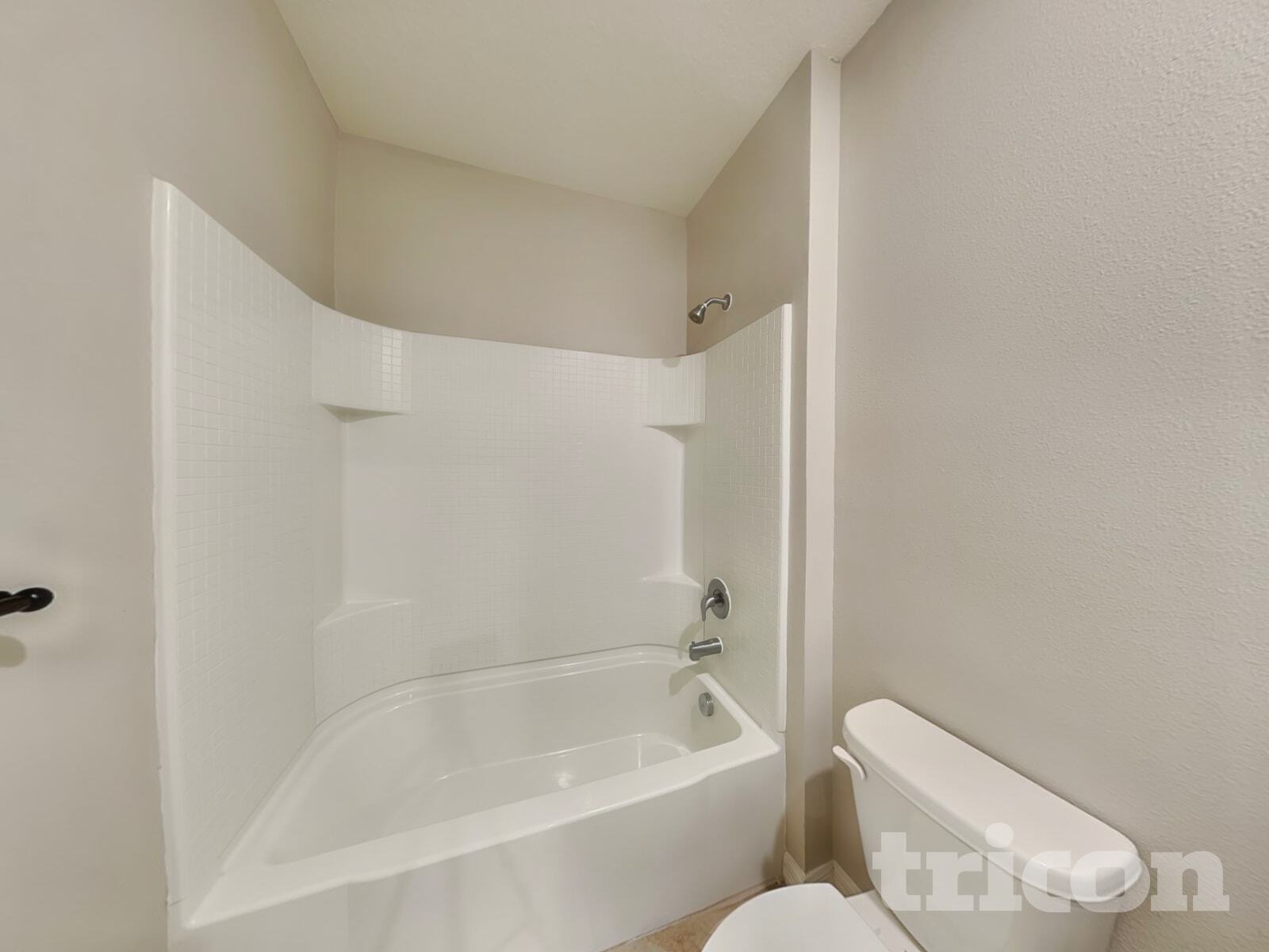 Building Photo - 5765 Arlington River Dr.