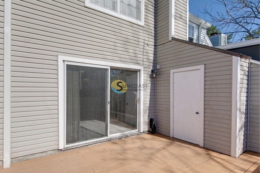 Building Photo - 3760 Moorings Ln