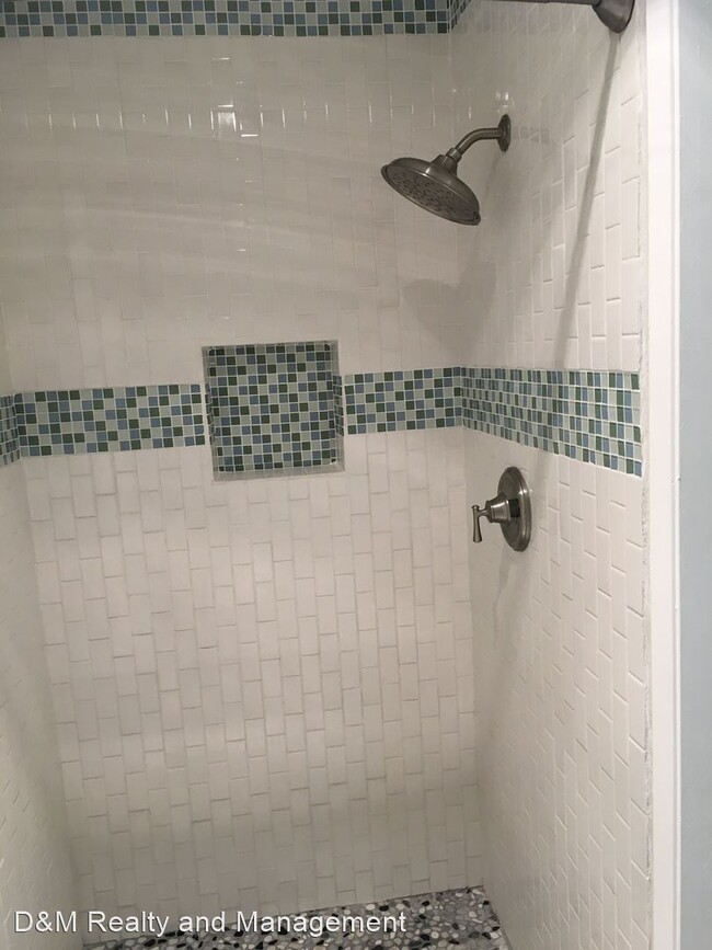 Building Photo - 2 br, 2 bath House - 11233 Tierrasanta Blv...