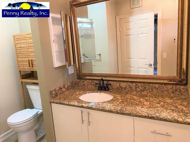 Building Photo - 2 Bedroom  2 Bath plus Loft with Breathtak...
