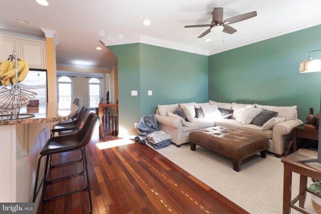 Building Photo - 11453 Galliec St