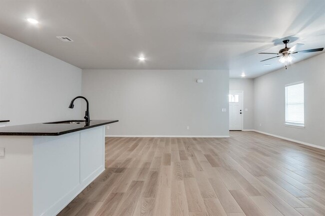 Building Photo - 13504 Calli Ct