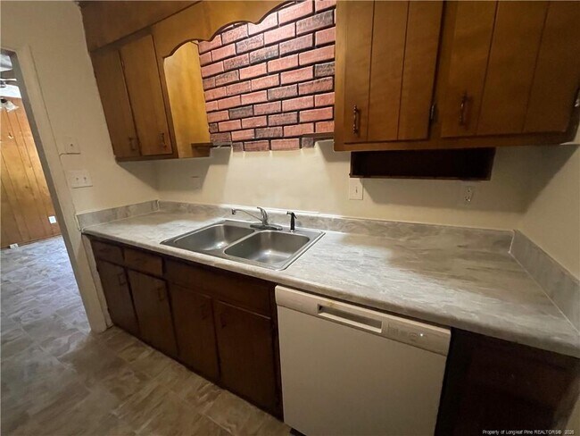 Building Photo - 4809 Belford Rd