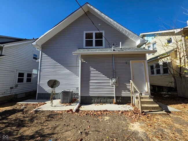 Building Photo - 1153 Dawson St