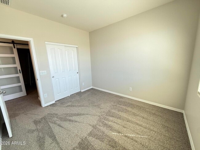 Building Photo - 9237 W Coolbrook Ave