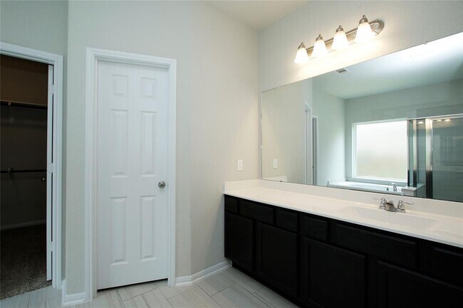 Building Photo - 14618 Twilight Knl Trl