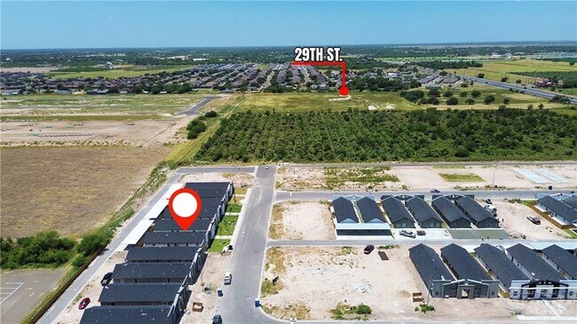 Building Photo - 27 Indian Creek Ave