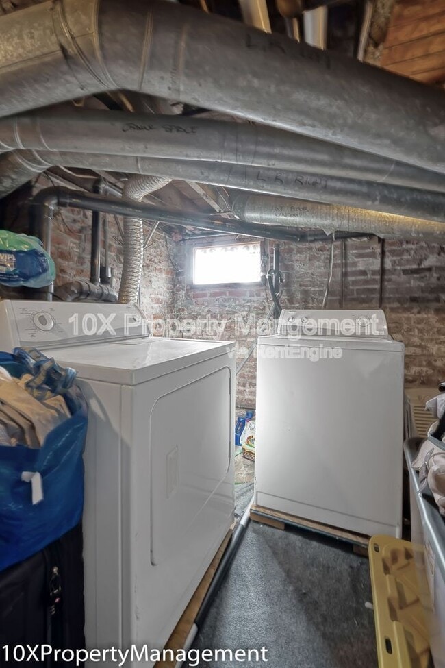 Building Photo - 386 Jackson St