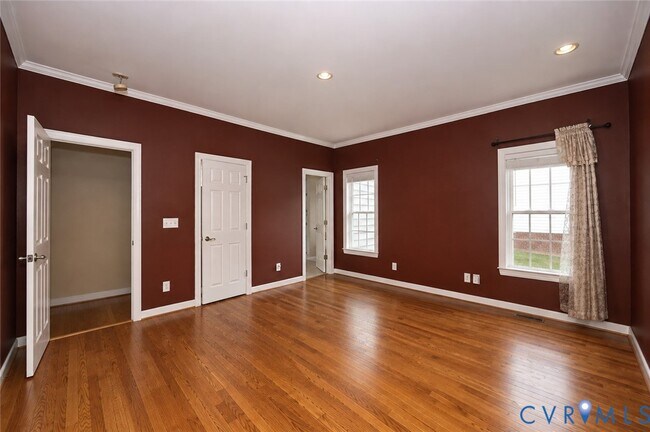 Building Photo - 11320 Sadler Oaks Dr