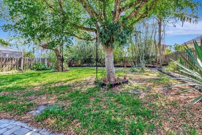Building Photo - 22300 Sands Point Dr