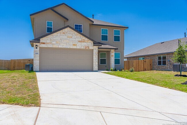 Building Photo - 909 Rolling River