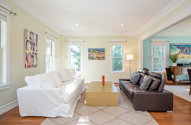 Building Photo - 29 South St