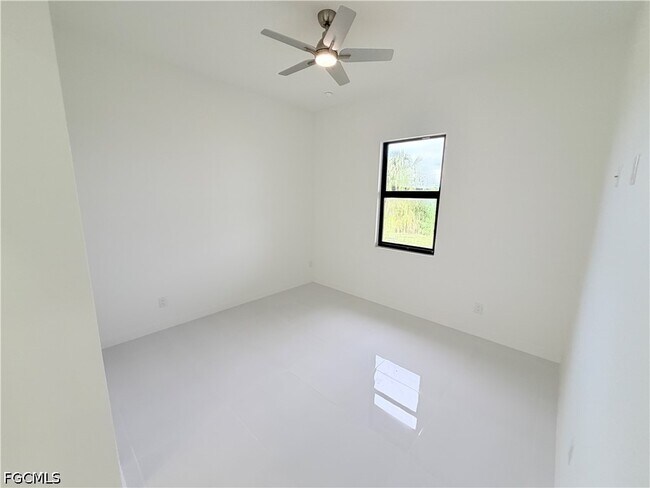 Building Photo - 3046 NW 41st Pl