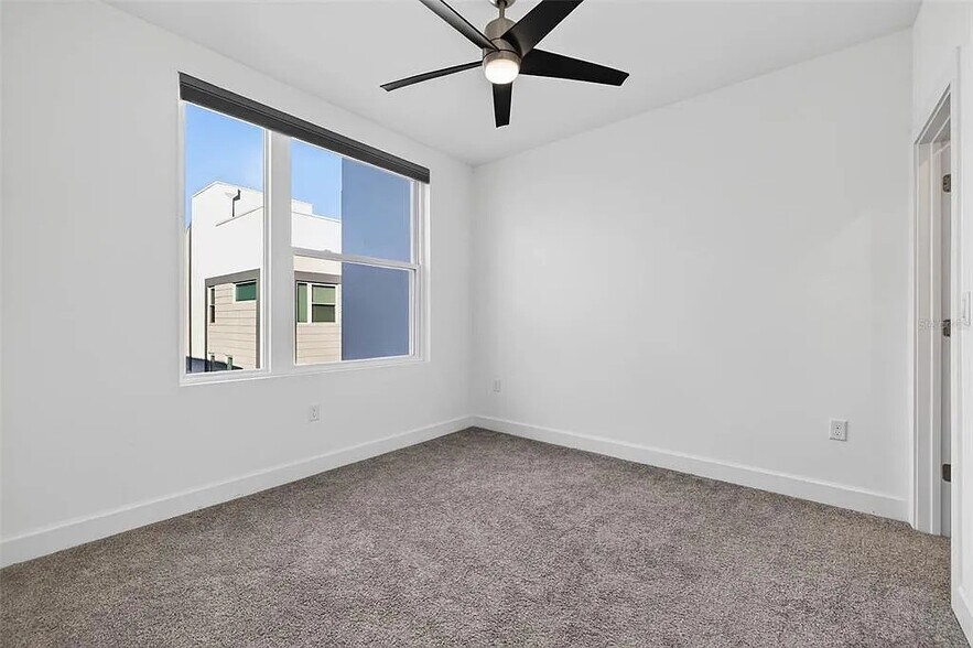 Building Photo - 104 26th St N