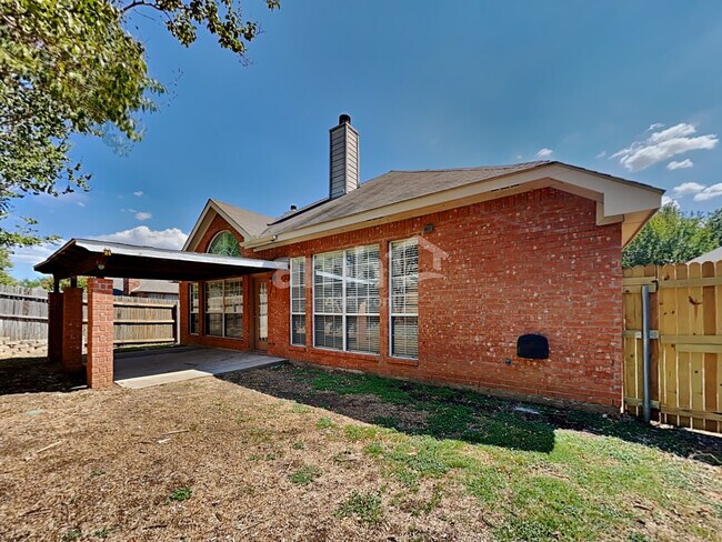 Building Photo - 4612 Belladonna Dr