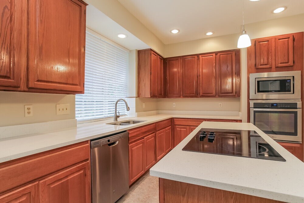 Building Photo - 3119 Creek Manor Dr