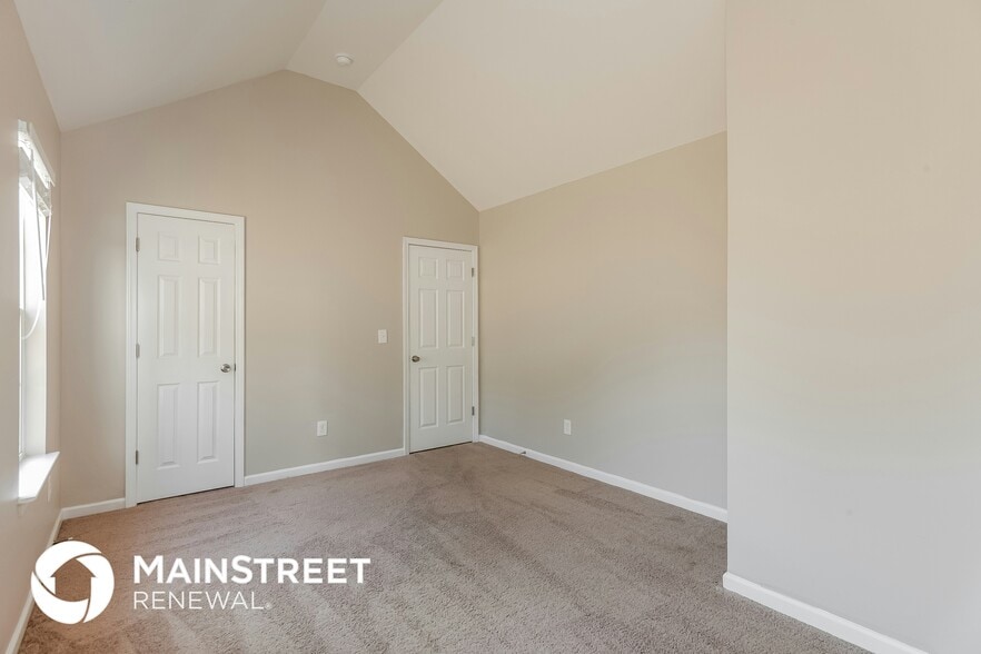 Building Photo - 612 Acorn Valley Ct