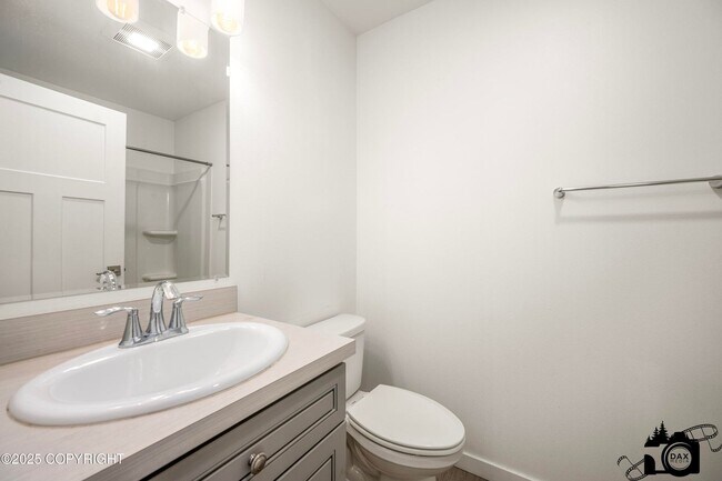 Building Photo - 1635 S Pollywog Pl