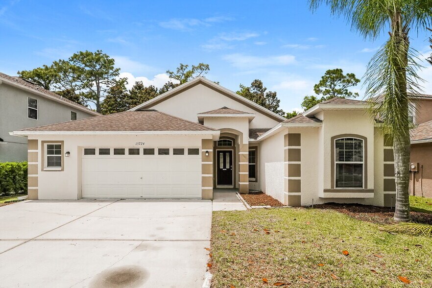 Primary Photo - 15724 Cedar Elm Terrace