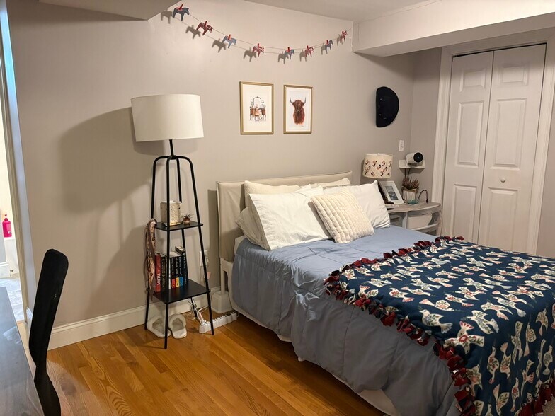 Building Photo - 23 Saint Lukes Rd