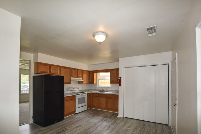Building Photo - 3BR/1.5BA Home – Great Norfolk Location!