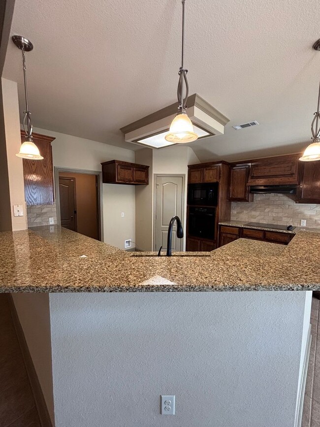 Building Photo - 1683 Potomac Dr