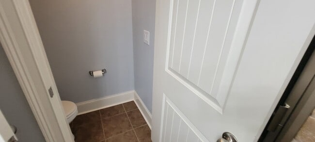 Building Photo - Stunning 4-Bedroom, 3.5-bath Home in the P...