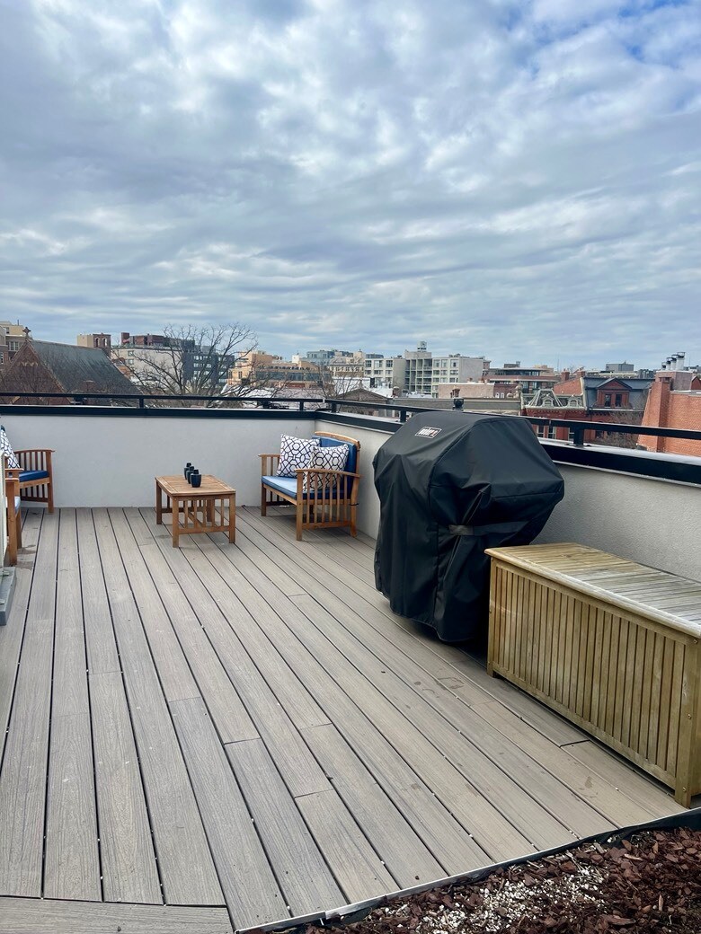 Building Photo - 1312 13th St NW