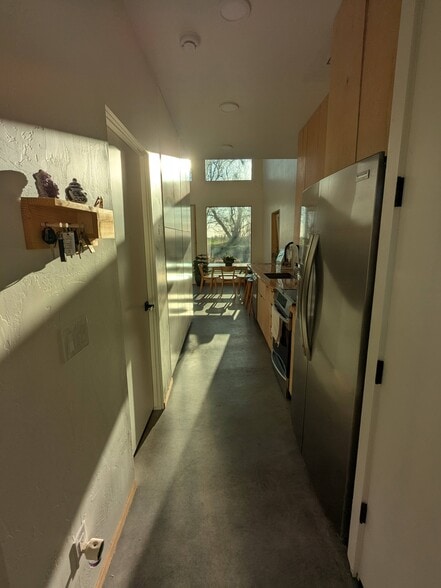 Building Photo - 7895 S 400 W