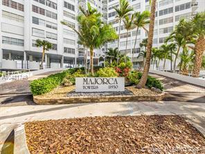 Building Photo - 11930 N Bayshore Dr