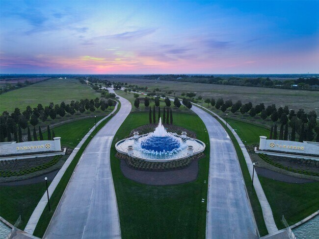 Building Photo - 29418 Emilys Rock Ln