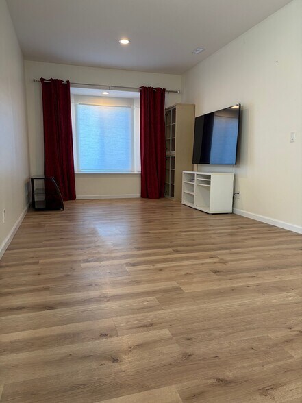Building Photo - 4512 Darcelle Dr
