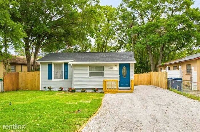 Building Photo - 2 br, 2 bath House - 6416 S Adelia Ave