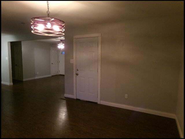 Building Photo - 9216 W 6th St